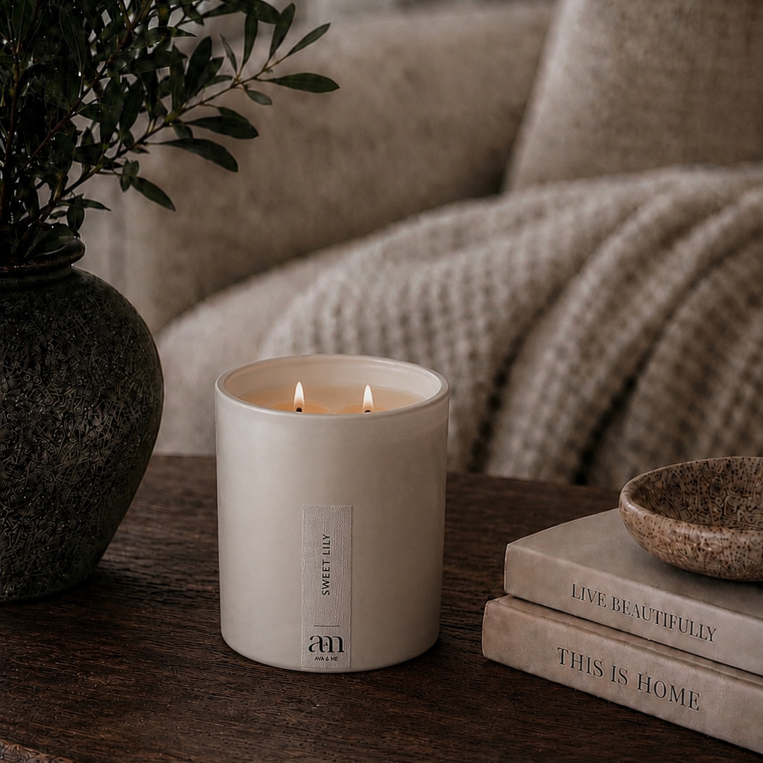 Sweet Lily Scented Candle Classic Collection