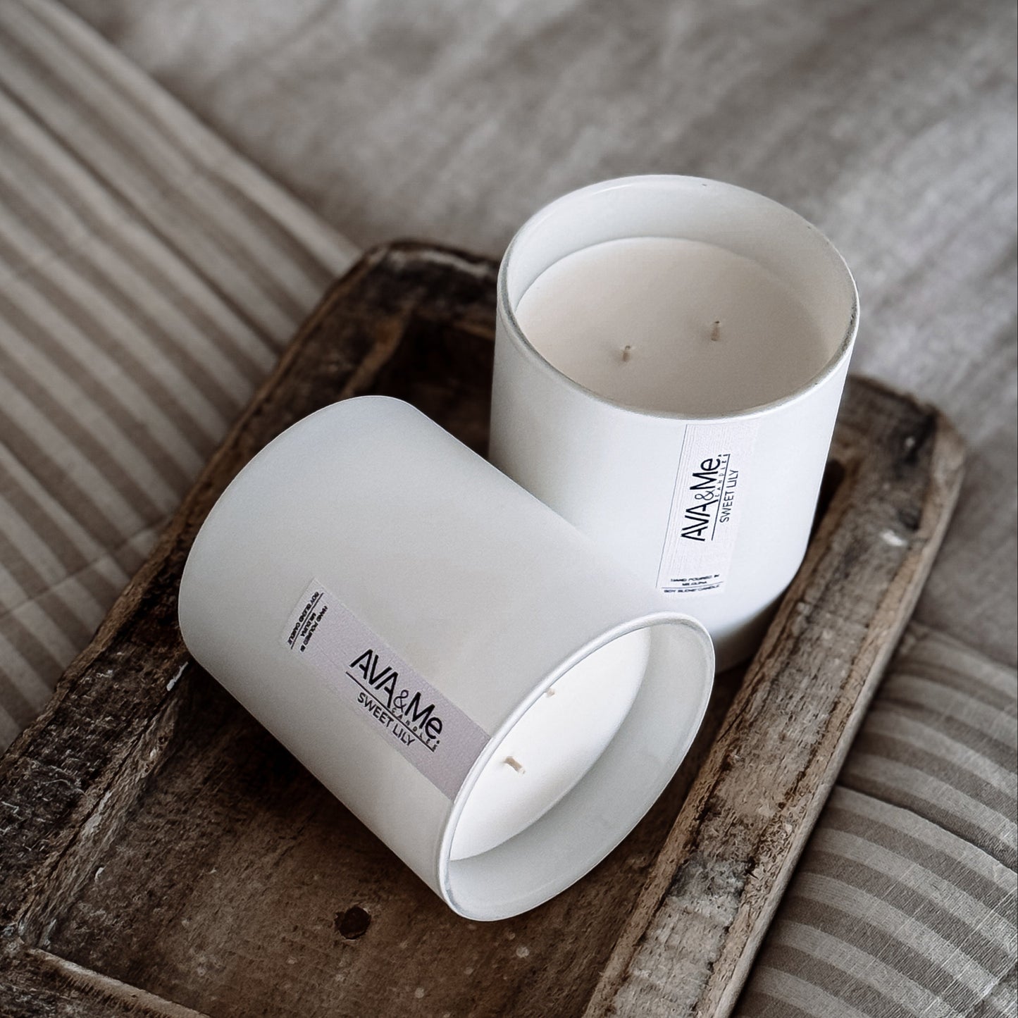 Sweet Lily Scented Candle Classic Collection