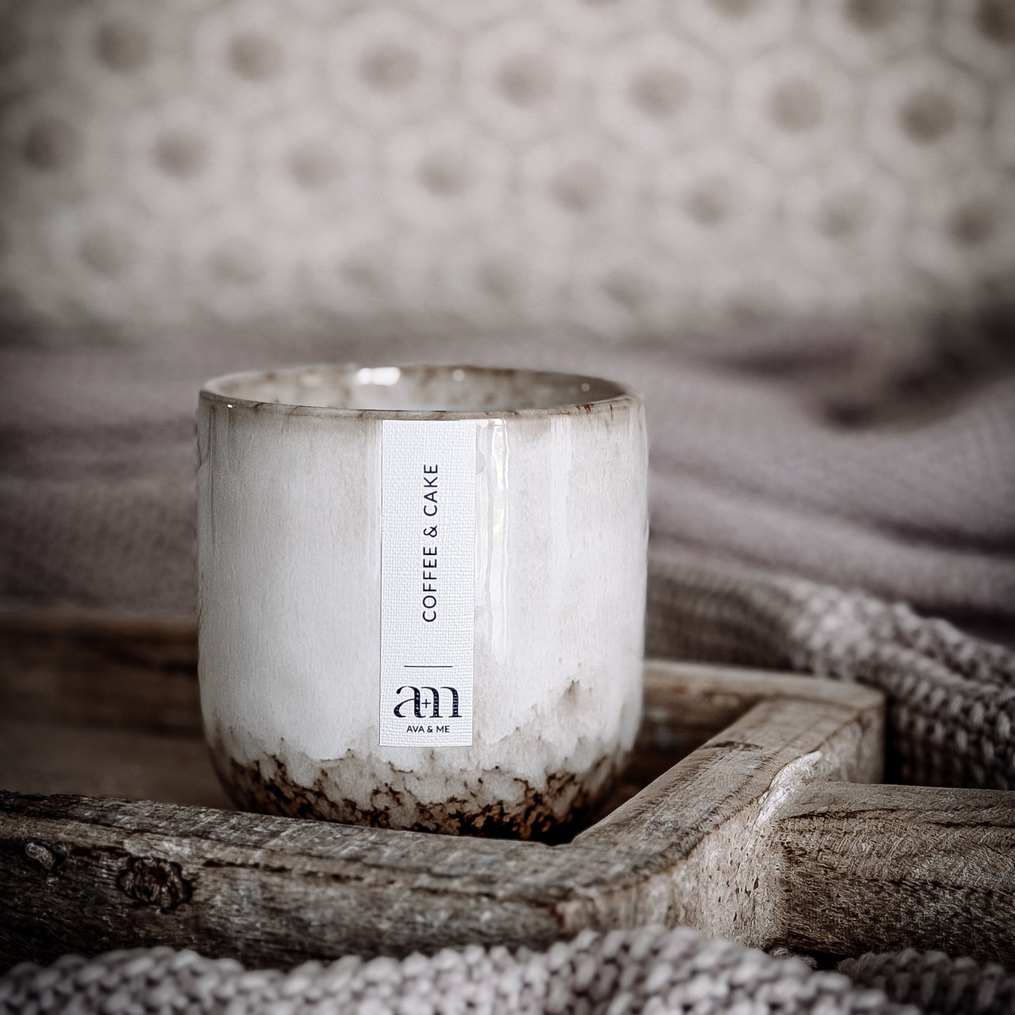Coffee & Cake Scented Candle Natural Collection