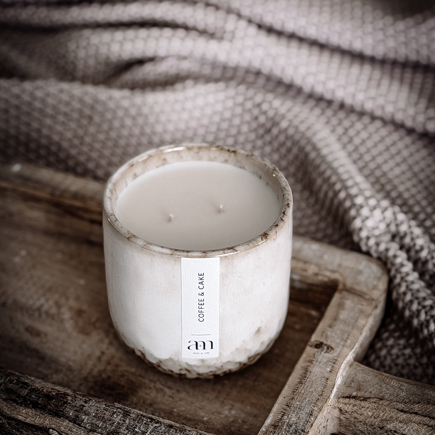 Coffee & Cake Scented Candle Natural Collection