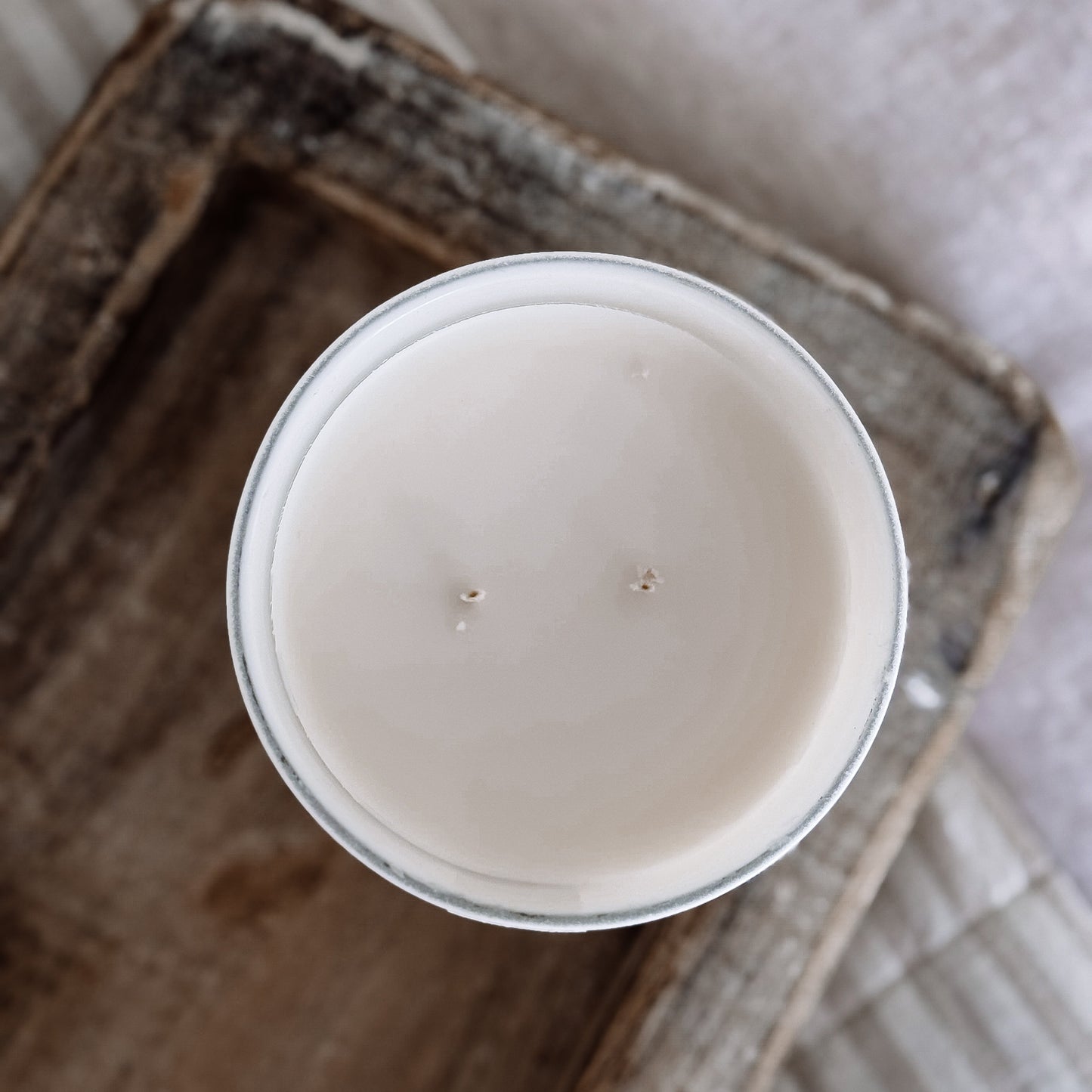 Autumn In New York Scented Candle Classic Collection
